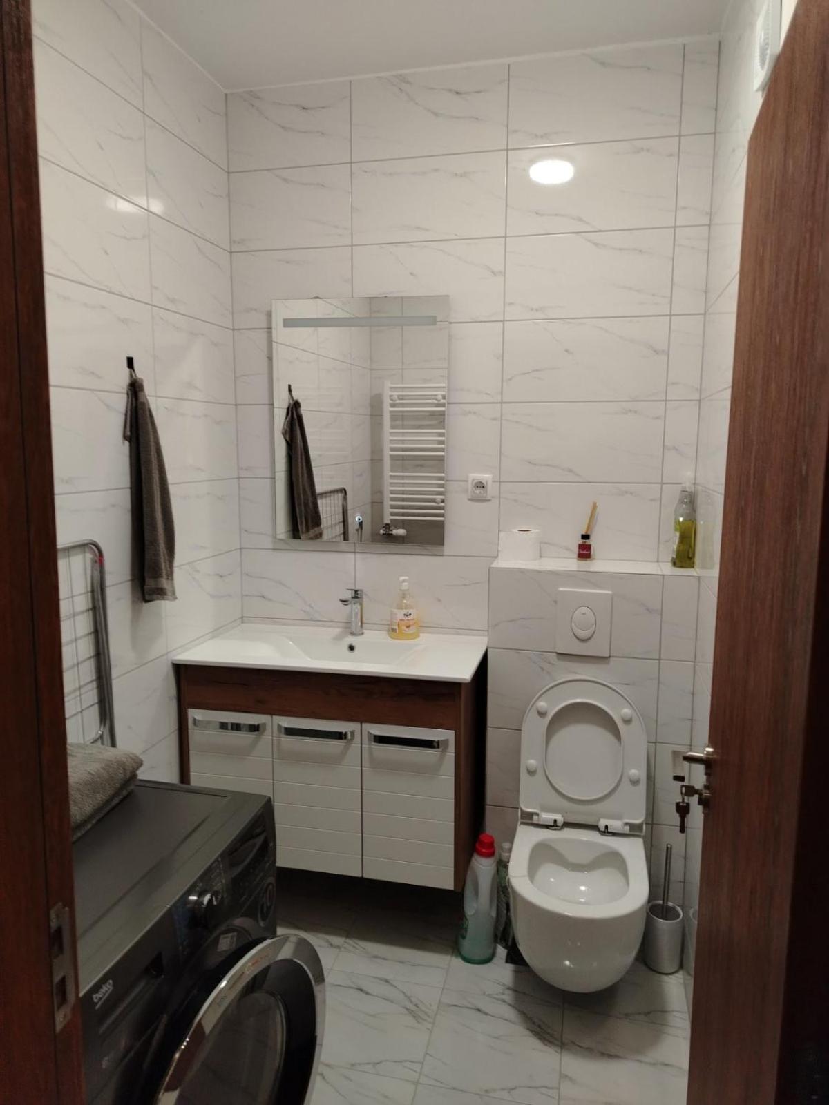 Apartman Brankovic Pirot-Zapadni Kej 58 Apartment Ngoại thất bức ảnh